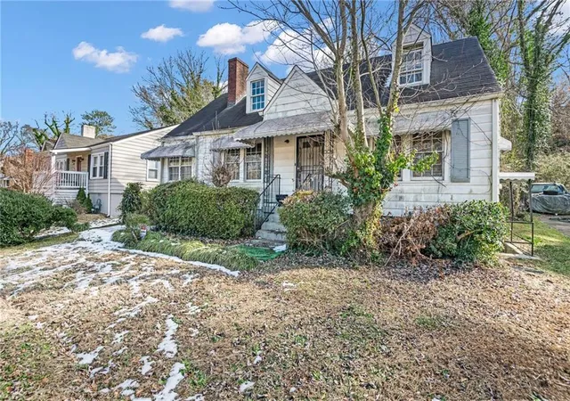 Photo 2 of Single family home for sale at 1142 Cahaba Dr, Atlanta, GA 30311 | MLS# 7516882 | Listing updated on 2026-08-10
