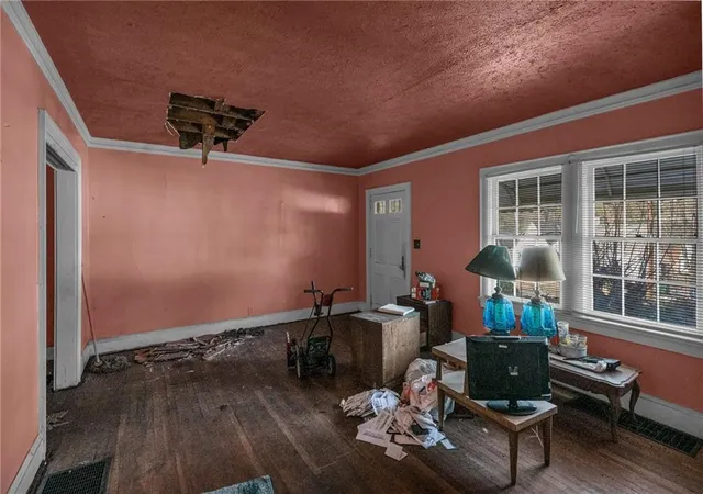 Photo 4 of Single family home for sale at 1142 Cahaba Dr, Atlanta, GA 30311 | MLS# 7516882 | Listing updated on 2026-10-27