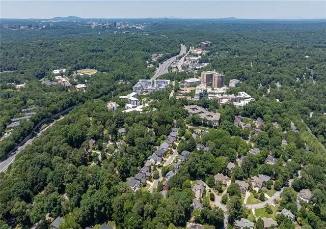 57th image of 3014 Greendale Dr Nw, Atlanta, GA 30327 | MLS# 7801407