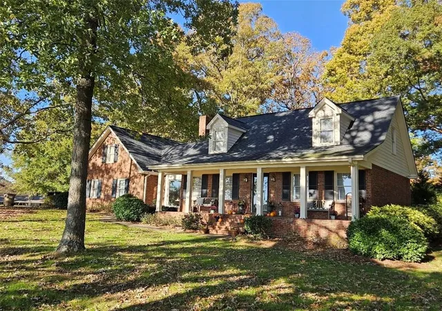 Photo 1 of Single family home for sale at 1234 Sunset Dr, Winder, GA 30680 | MLS# 7826550 | Listing updated on 2026-08-25
