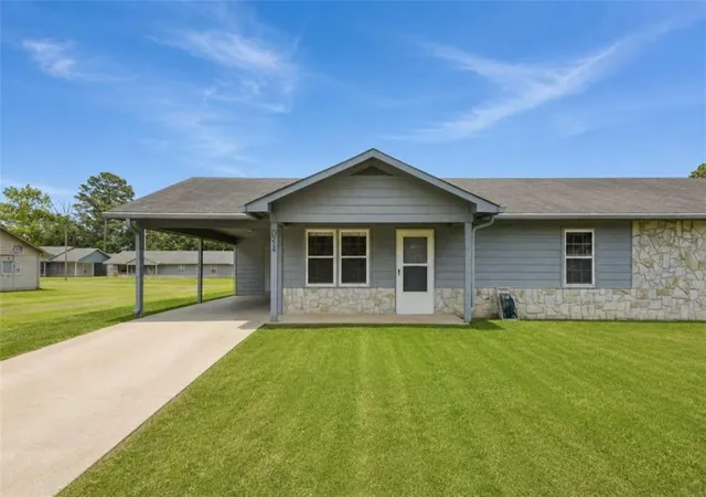 3rd image of 224 C Hennon Dr, Rome, GA 30165 | MLS# 7795513