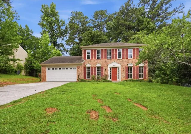 Photo 1 of Sale Pending at 750 Cranberry Trl, Roswell, GA 30076 | MLS# 7793479 | Listing updated on 2026-09-16