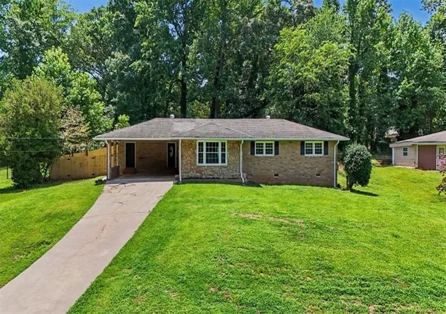 2nd image of 1595 Jacqueline Cir, Austell, GA 30168 | MLS# 7807406