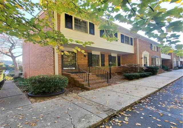 3rd image of 6520 Roswell Rd #59, Atlanta, GA 30328 | MLS# 7680024