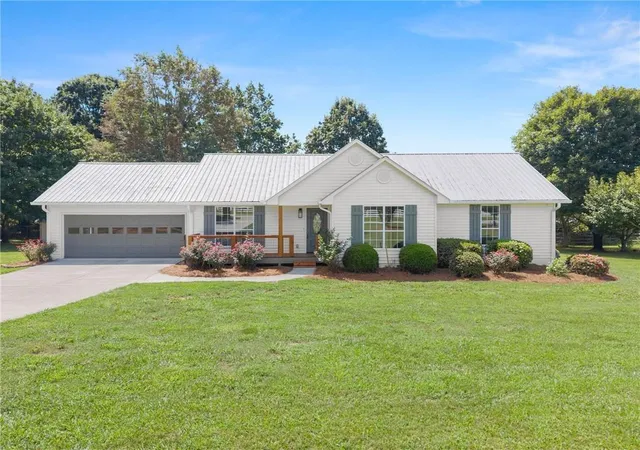 1st image of 5820 Steve Black Rd, Clermont, GA 30527 | MLS# 7809534