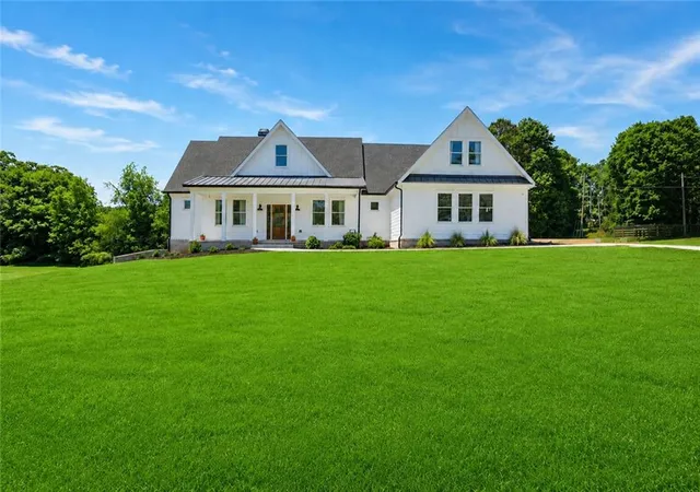 2nd image of 4275 Haynes Cir Sw, Snellville, GA 30039 | MLS# 7806963