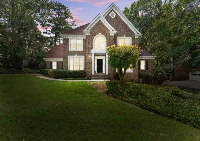 2nd image of 1430 Roanoke Tr, Grayson, GA 30017 | MLS# 7821517