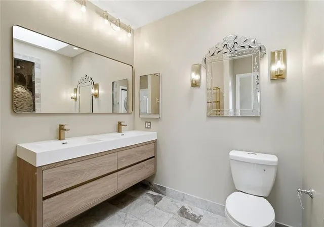 Photo 4 of Condo for sale at 3481 Lakeside Dr NE #TS5, Atlanta, GA 30326 | MLS# 7775291 | Listing updated on 2026-08-29