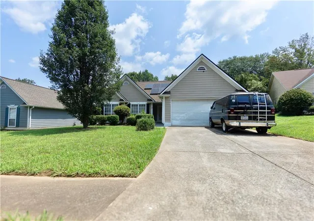 1st image of 2805 Avalon Meadows Ln, Lawrenceville, GA 30044 | MLS# 7813476