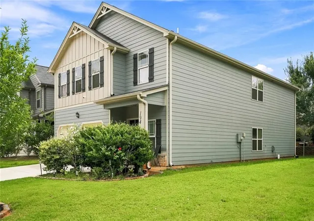 2nd image of 194 Emporia Loop, Mcdonough, GA 30253 | MLS# 7820664