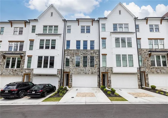 1st image of 2722 Thornewilde Wy, Atlanta, GA 30339 | MLS# 7777251