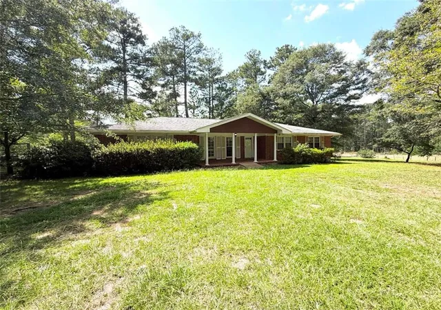 Photo 1 of Single family home for sale at 1571 Ebenezer Rd, Conyers, GA 30094 | MLS# 7830127 | Listing updated on 2026-09-01