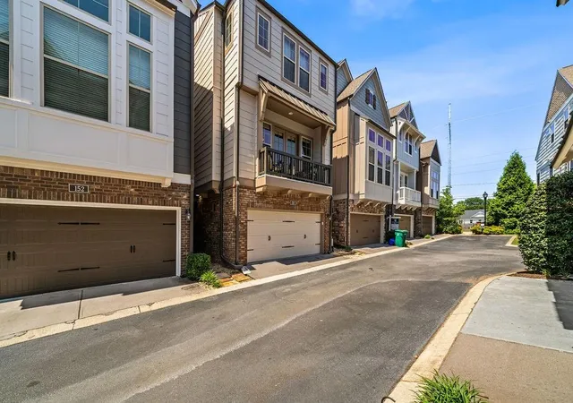 1st image of 156 Blakemore Dr Se, Smyrna, GA 30080 | MLS# 7781840