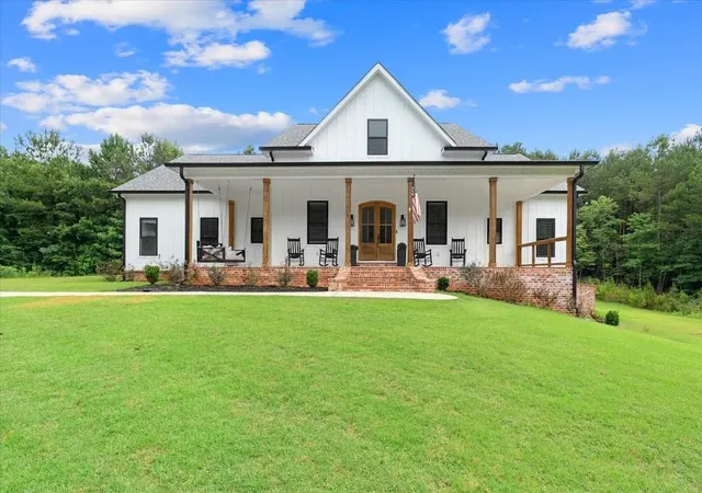 2nd image of 988 Boozer Rd, Heflin, AL 36264 | MLS# 7811138