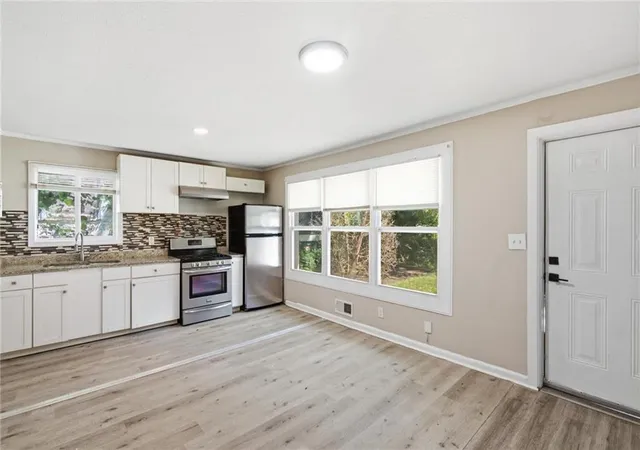 Photo 3 of House for sale at 200 Meador Way SE, Atlanta, GA 30315 | MLS# 7824242 | Listing updated on 2026-09-10