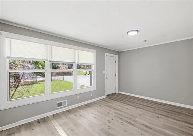 Photo 4 of House for sale at 200 Meador Way SE, Atlanta, GA 30315 | MLS# 7824242 | Listing updated on 2026-09-10