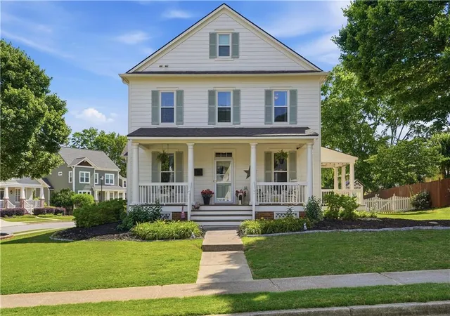 2nd image of 7306 Rocking Chair Ln, Hoschton, GA 30548 | MLS# 7785953
