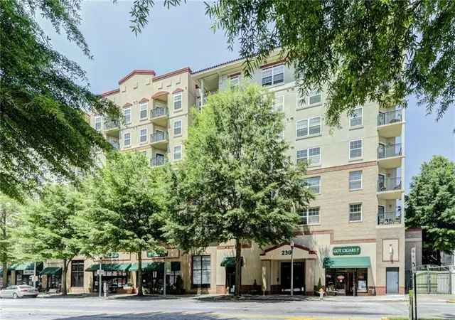 Condominium at 230 E Ponce De Leon Ave #208, Decatur, GA 30030 | MLS# 6836902 |  | Sold on 2021-03-02