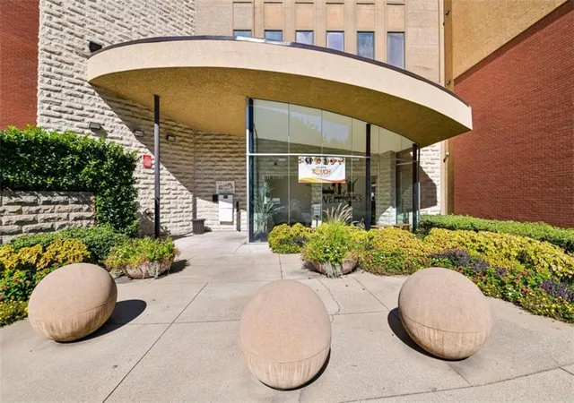 Condo for sale at 401 16th Street #1363, Atlanta, GA 30363 | MLS# 7860699