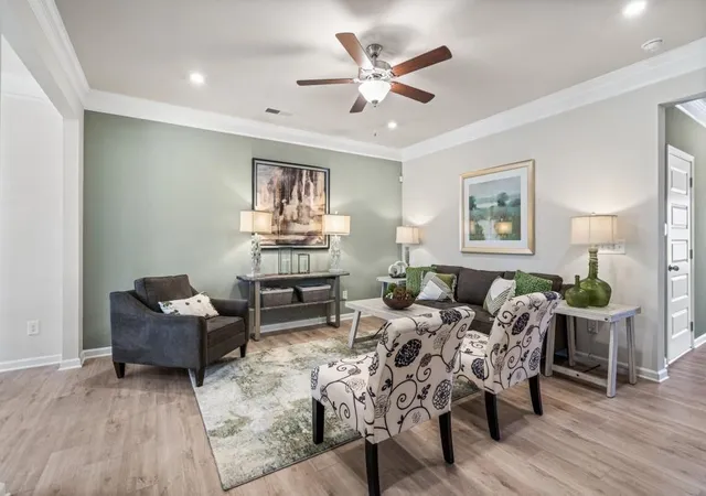 Photo 4 of Sale Pending at 204 Everton Dr #2, Woodstock, GA 30188 | MLS# 7802718 | Listing updated on 2026-08-19