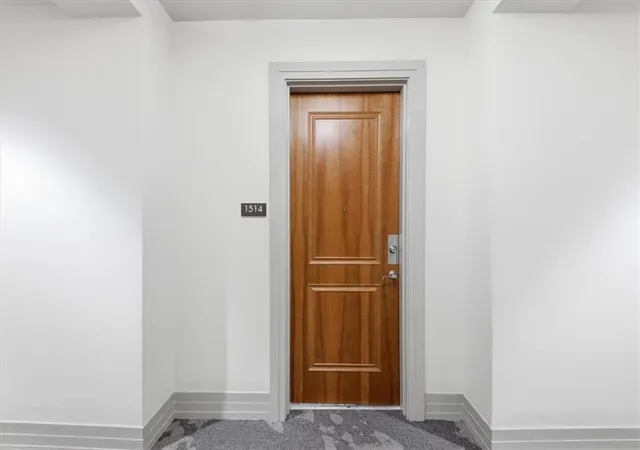 Photo 4 of Condo for sale at 3040 Peachtree Rd NW #1514, Atlanta, GA 30305 | MLS# 7740949 | Listing updated on 2026-08-04