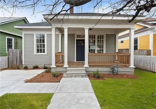 Photo 3 of Single family home for sale at 620 Memorial Ave, Atlanta, GA 30312 | MLS# 7813755 | Listing updated on 2026-09-11