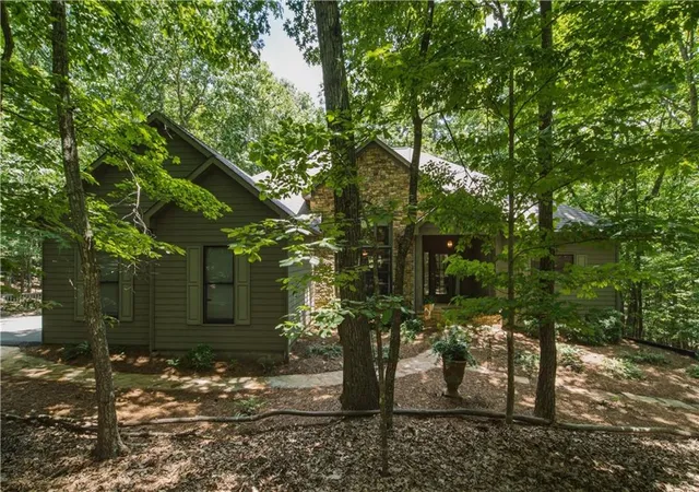 2nd image of 7 Summit Dr E, Jasper, GA 30143 | MLS# 7799202