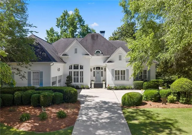 Photo 1 of Single family home for sale at 170 Helmsley Dr, Sandy Springs, GA 30327 | MLS# 7781288 | Listing updated on 2026-08-31