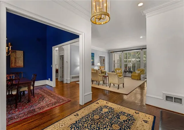 Photo 3 of Single family home for sale at 170 Helmsley Dr, Sandy Springs, GA 30327 | MLS# 7781288 | Listing updated on 2026-08-31