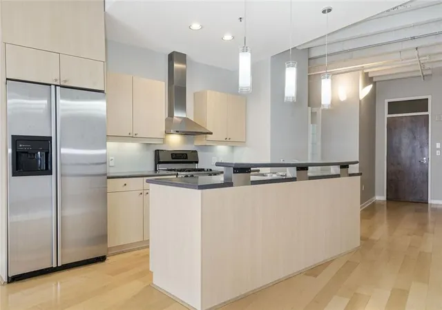 1st image of 805 Peachtree St Ne #219, Atlanta, GA 30308 | MLS# 7745162
