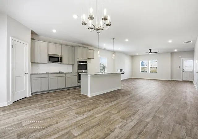 Photo 3 of Sale Pending at 199 Crabapple Rd, Mcdonough, GA 30253 | MLS# 7825919 | Listing updated on 2026-09-13
