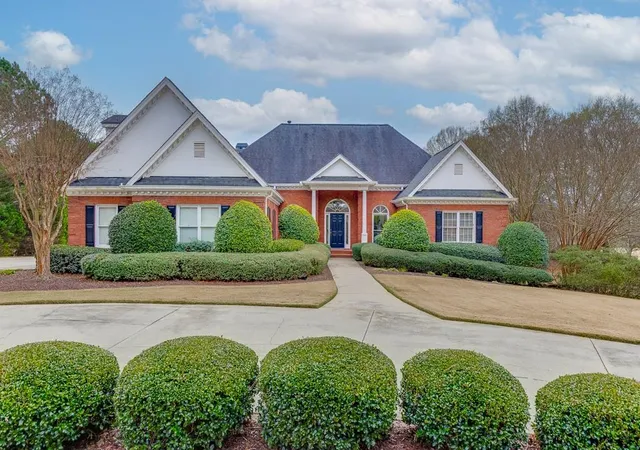 Homes for sale in Braselton, GA | 5685 Golf Club Dr, Braselton, GA 30517 | MLS# 7694137
