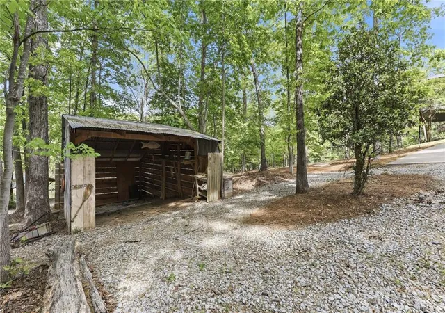 Homes for sale in Flowery Branch, GA | 5046 Mckinzey Ln, Flowery Branch, GA 30542 | MLS# 7747798