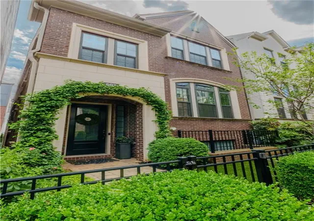 2nd image of 603 Broadview Ter Ne, Atlanta, GA 30324 | MLS# 7768830