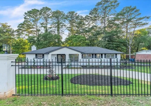 Homes for sale in Riverdale, GA | 6873 Church St, Riverdale, GA 30274 | MLS# 7796668