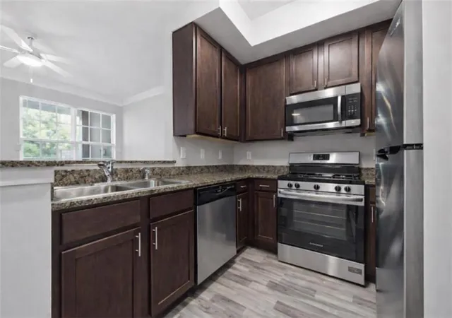4th image of 1752 Pryor Rd, Atlanta, GA 30315