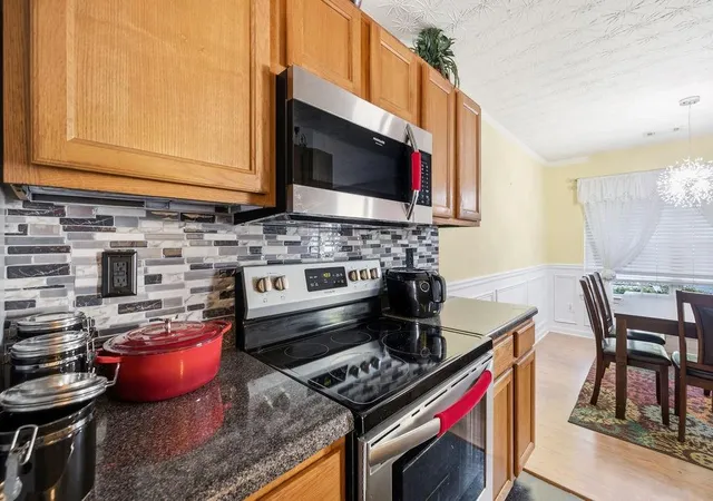 Photo 3 of Townhouse for sale at 2729 Vining Ridge Ter, Decatur, GA 30034 | MLS# 7828028 | Listing updated on 2026-08-29