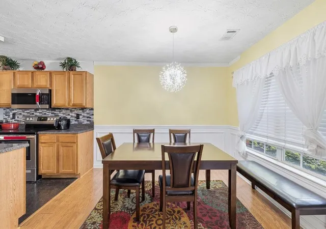 Photo 3 of Townhouse for sale at 2729 Vining Ridge Ter, Decatur, GA 30034 | MLS# 7828028 | Listing updated on 2026-08-29
