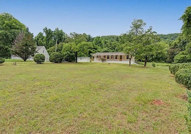 Homes for sale in Dalton, GA | 2115 Kings Rd, Dalton, GA 30720 | MLS# 7776066