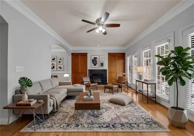 Townhouse for sale at 1735 Peachtree St #624, Atlanta, GA 30309 | MLS# 7848876
