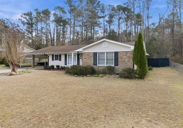 3rd image of 921 Mccurdy Blvd, Manchester, GA 31816 | MLS# 7810302