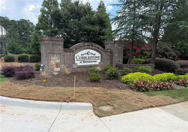 3rd image of 2165 Yancey Ln Ne, Brookhaven, GA 30319 | MLS# 7812729