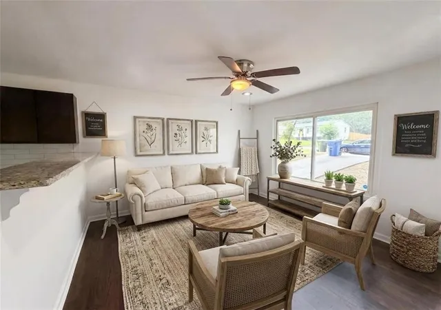 2nd image of 3685 Bolfair Dr Nw, Atlanta, GA 30331 | MLS# 7796253