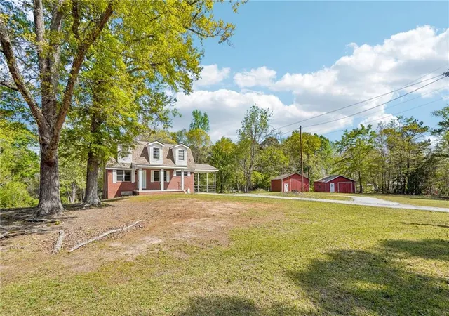1st image of 305 Anderson Cir, Covington, GA 30016 | MLS# 7731875