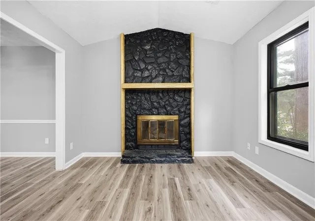 Photo 3 of Sale Pending at 2857 Cherokee Cvs, Stone Mountain, GA 30087 | MLS# 7792768 | Listing updated on 2026-08-28
