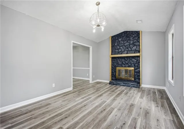 Photo 4 of Sale Pending at 2857 Cherokee Cvs, Stone Mountain, GA 30087 | MLS# 7792768 | Listing updated on 2026-08-28
