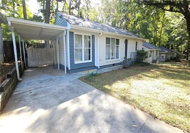 Photo 1 of Single family home for sale at 2949 Westbury Dr, Decatur, GA 30033 | MLS# 7858013 | Listing updated on 2026-10-27