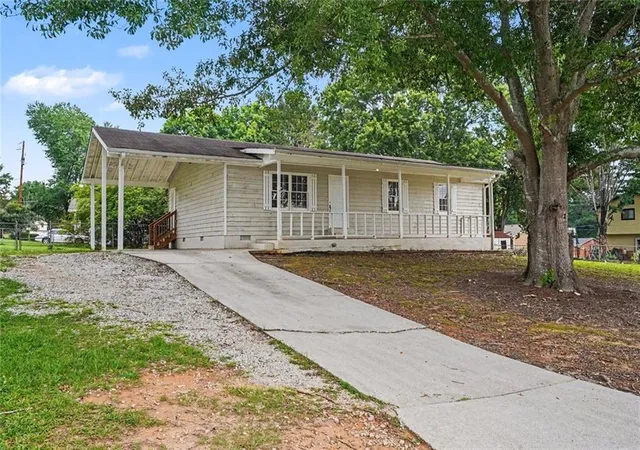 Photo 1 of Single family home for sale at 1394 Almand Crk Dr Sw, Conyers, GA 30094 | MLS# 7789358 | Listing updated on 2026-08-21