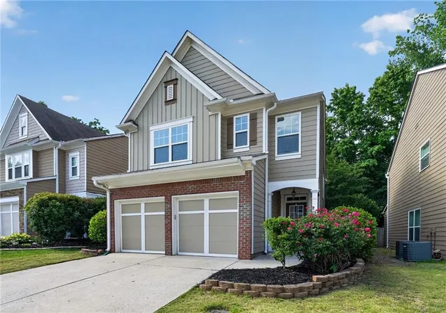 Photo 2 of Single family home for sale at 5750 Crestwick Way, Cumming, GA 30040 | MLS# 7770971 | Listing updated on 2026-09-17