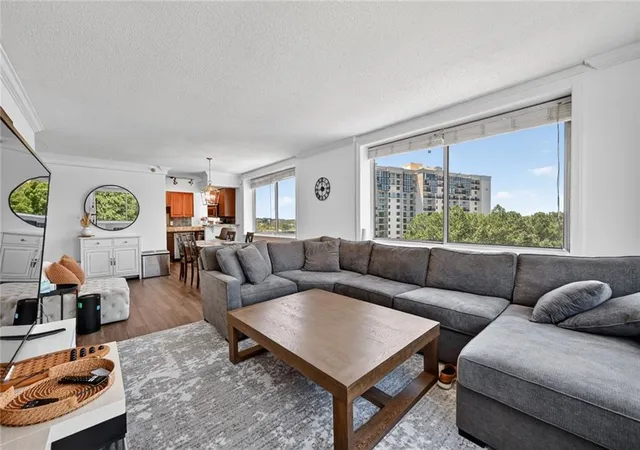 3rd image of 2479 Peachtree Rd Ne #816, Atlanta, GA 30305 | MLS# 7771362